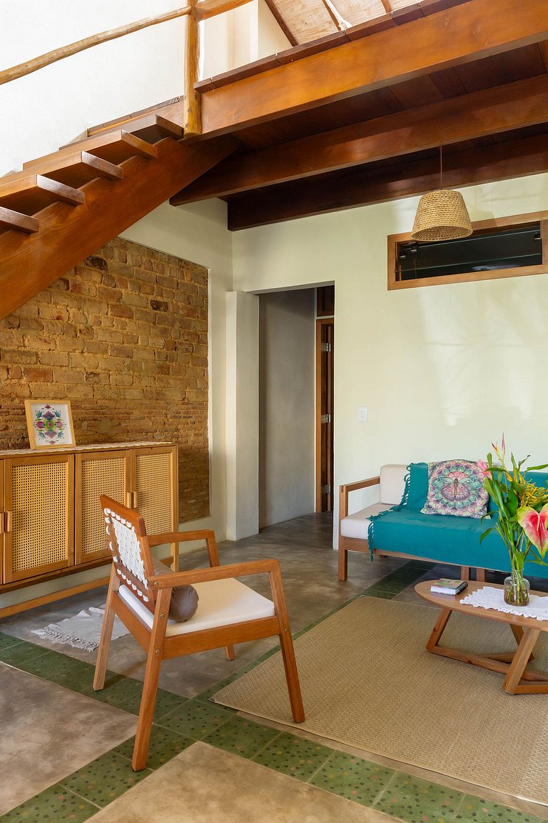 Casa Leo 74 – Seu espaço de viver bem.